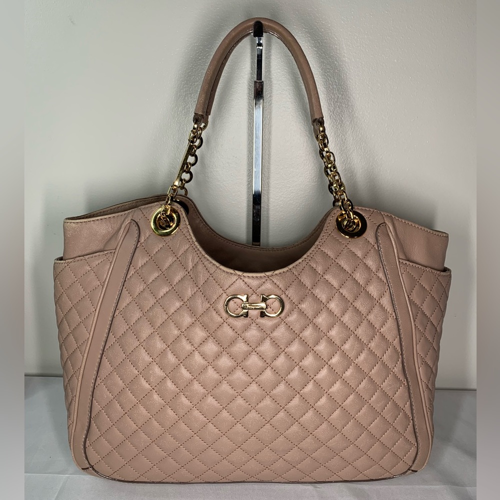 SOLD!!!!!Salvatore Ferragamo quilted blush/beige leather shoulder bag